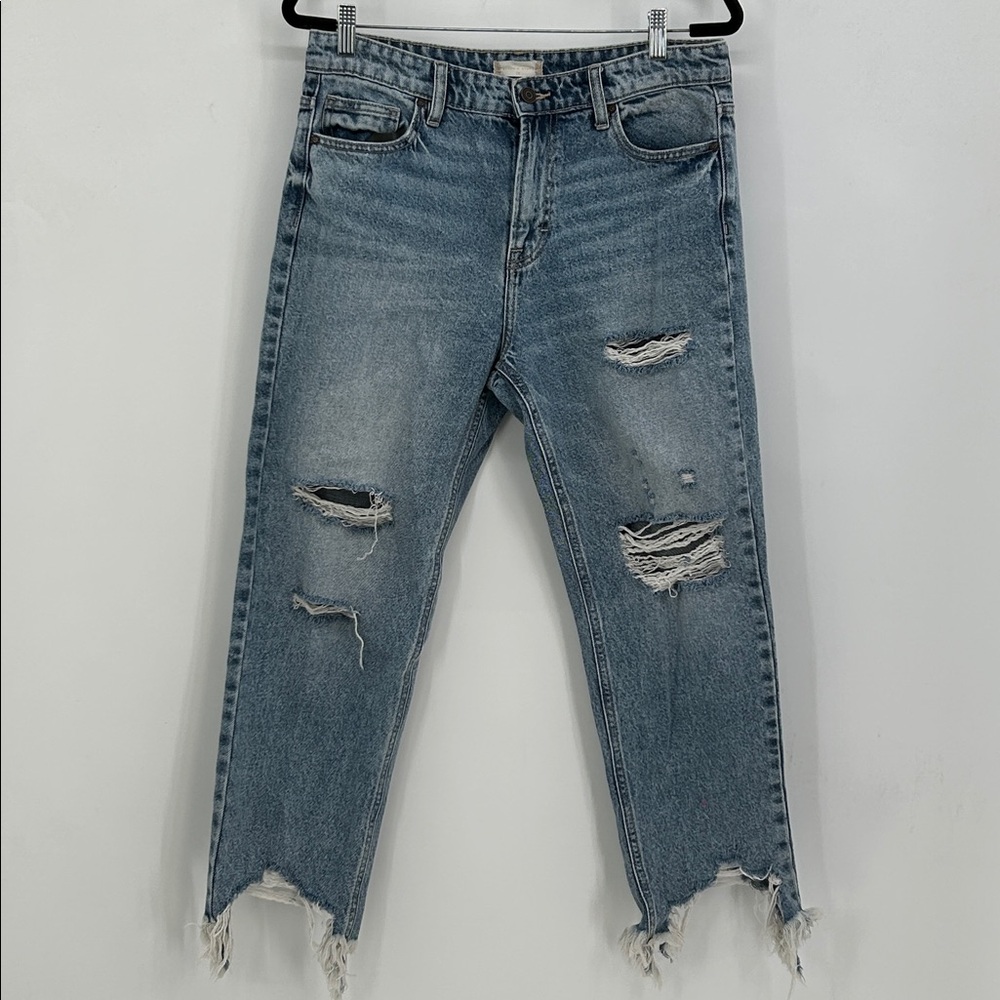 Hidden Altar’d State Distressed Blue Jeans Chewed Hem Size 29